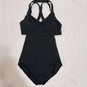 CALIA by Carrie Underwood one piece swimsuit